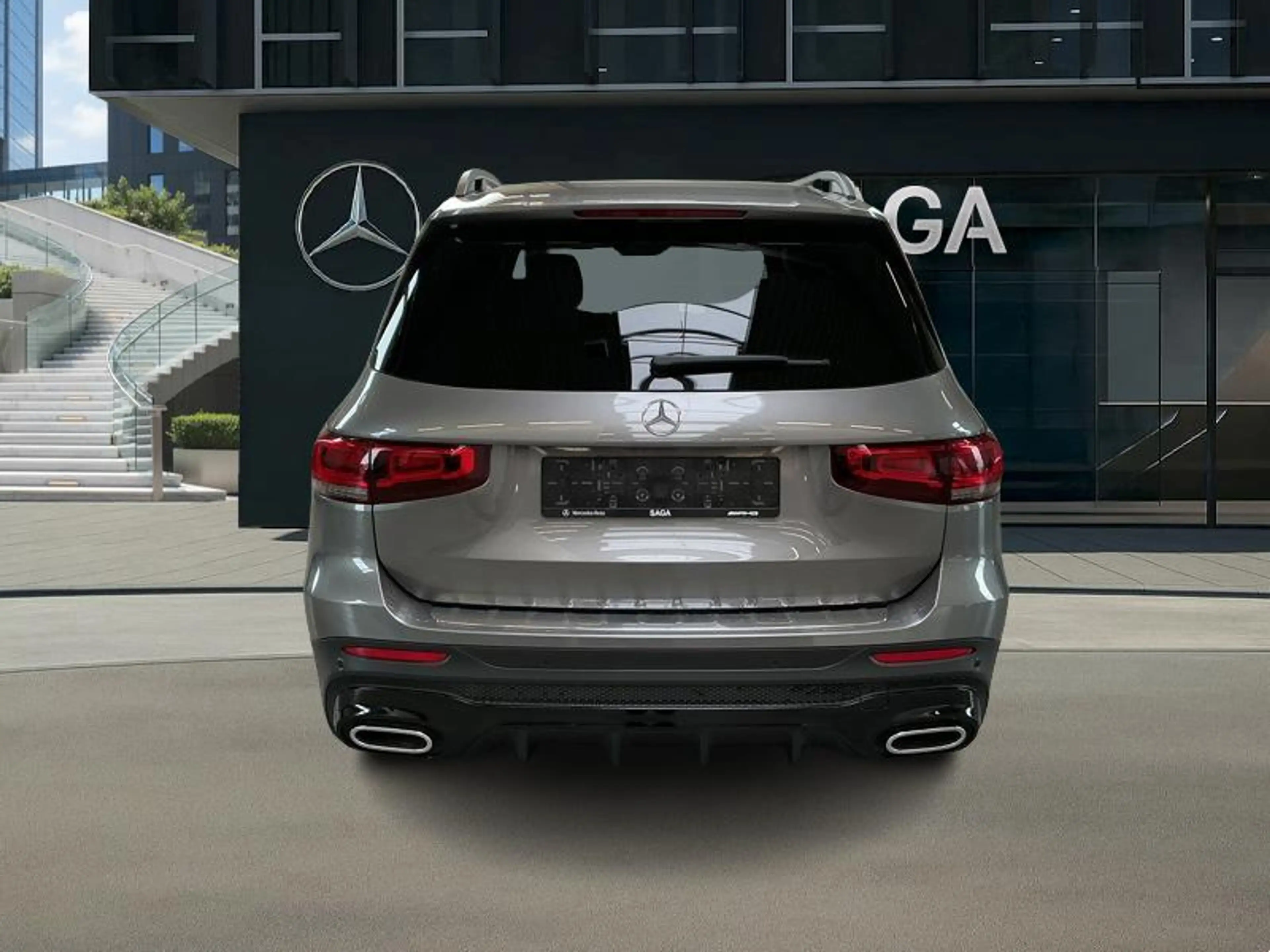 Mercedes-Benz GLB 200 AMG Pack Night — photo 7