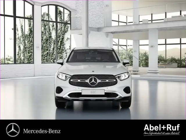 Mercedes-Benz GLC view 2