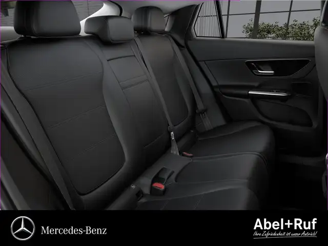 Mercedes-Benz GLC view 9