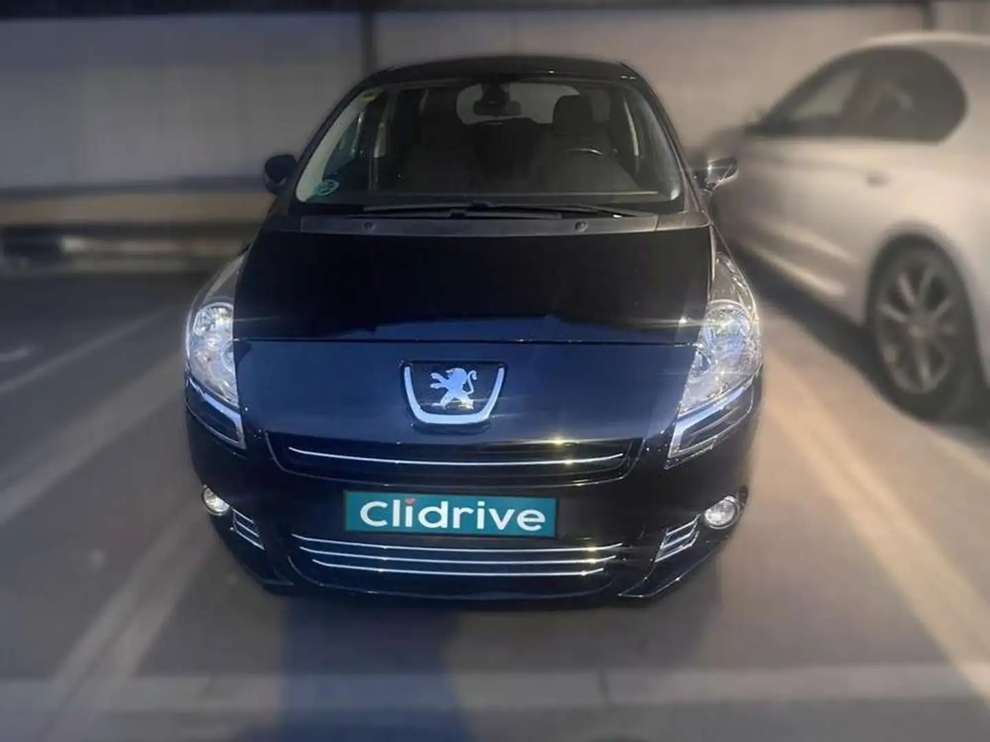 Peugeot 5008 1.6 VTi Confort Negro - 2