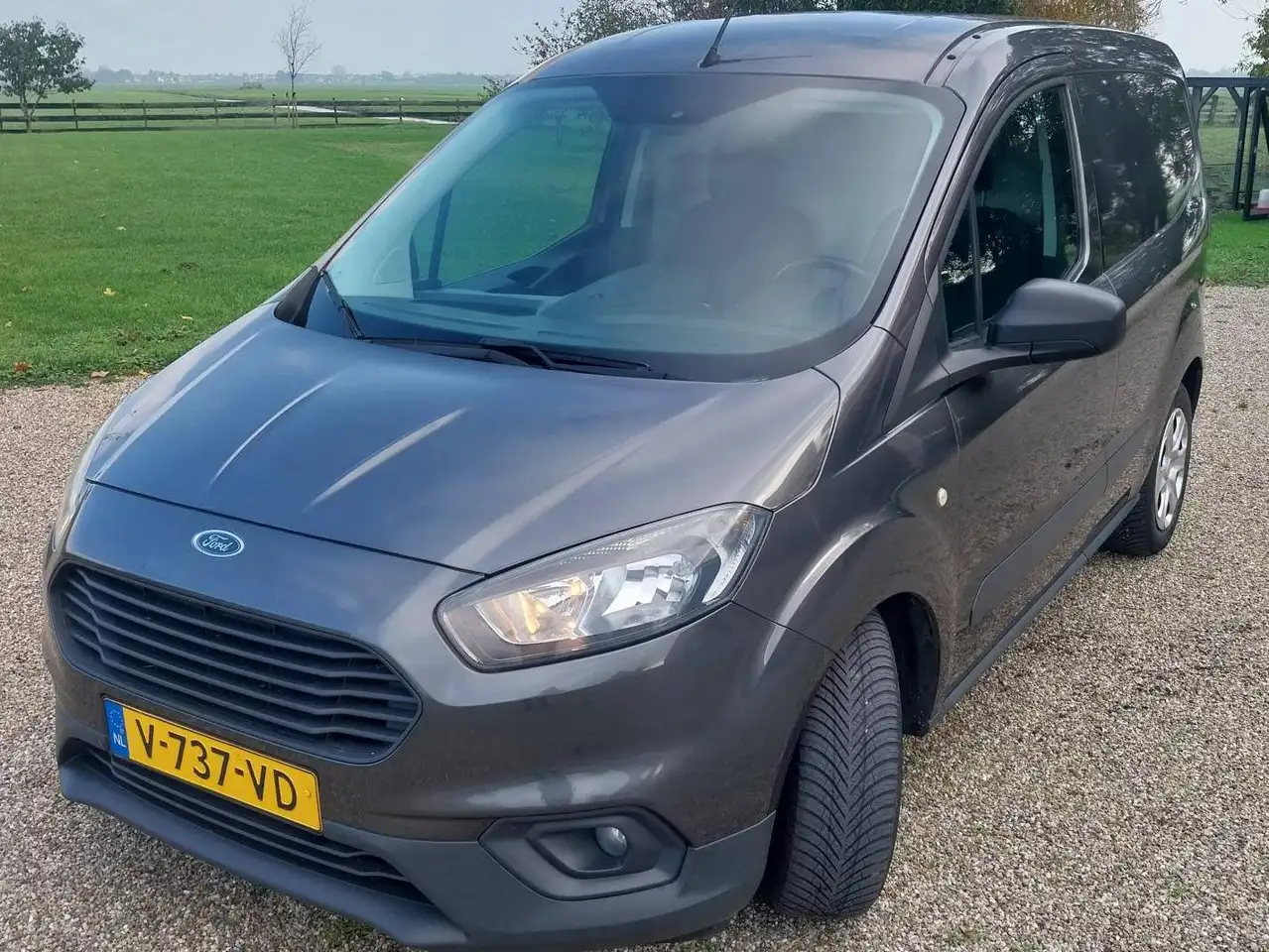 Ford Transit Courier