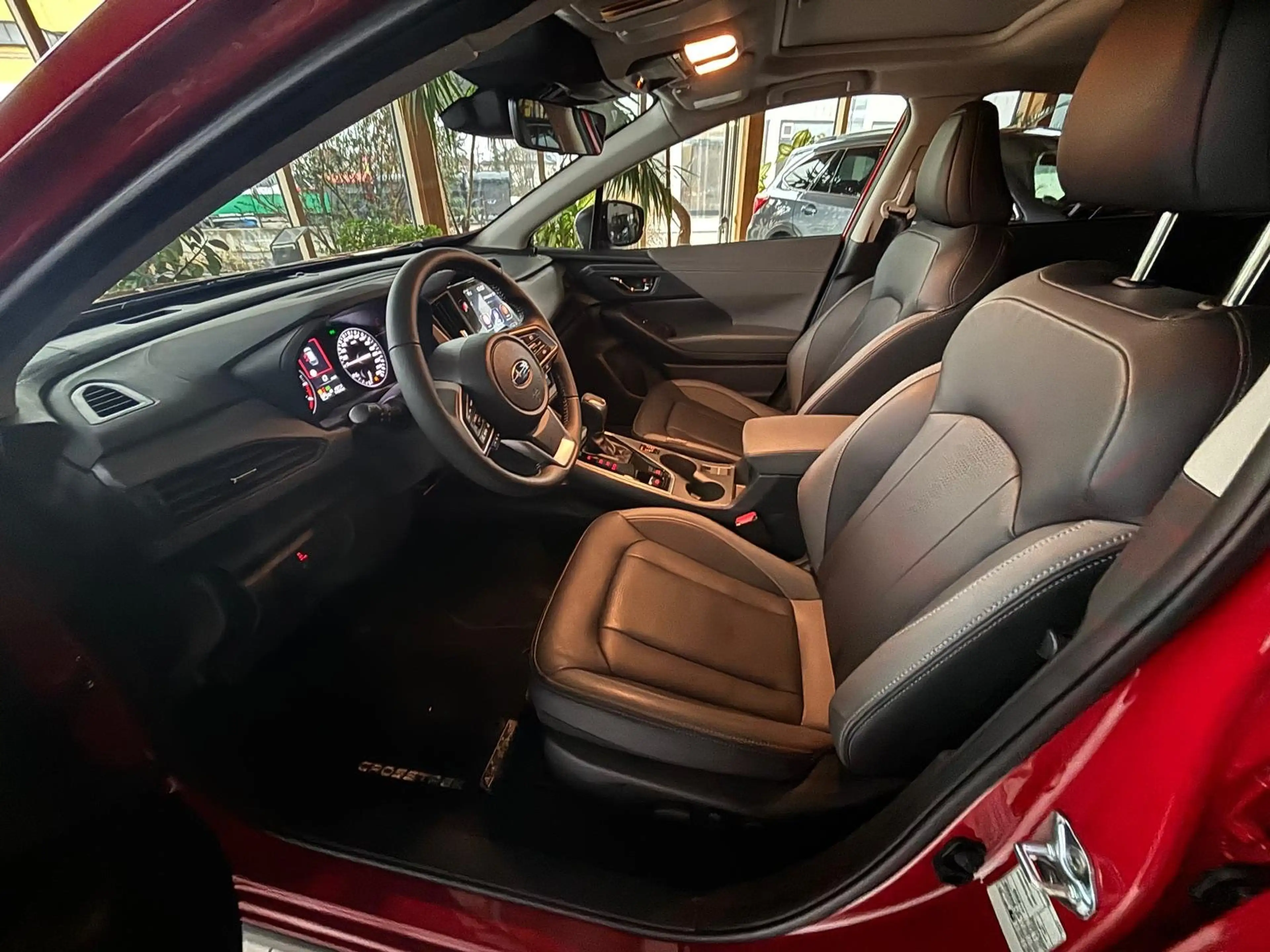Subaru Crosstrek Premium — photo 11