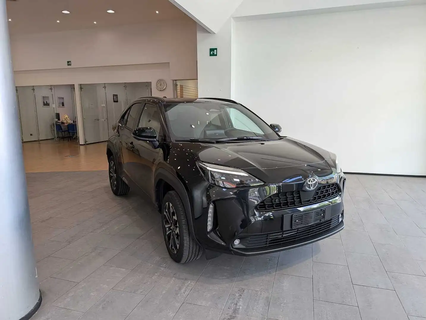 Toyota Yaris Cross Trend 1.6 116 cv Nero - 2