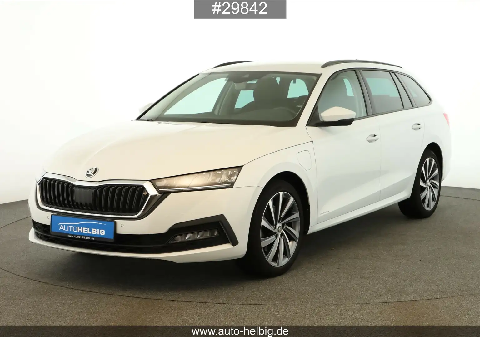 Skoda Octavia Octavia Combi 1.4 TSI Ambition iV #18Z#Virtual# Blanc - 1