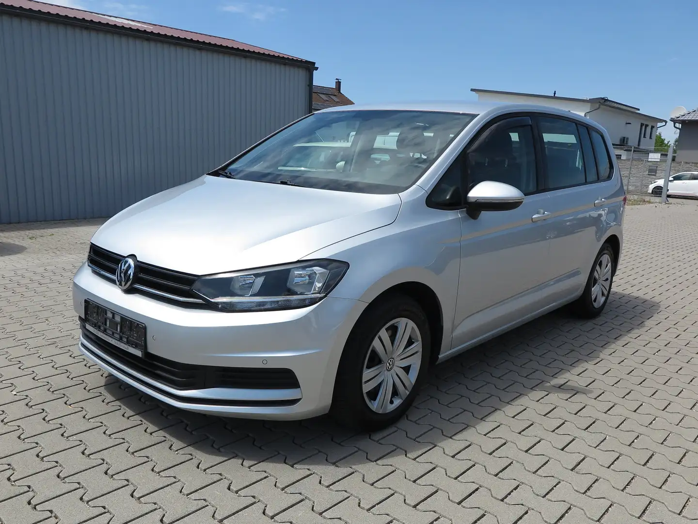 Volkswagen Touran Trendline BMT 7-Sitzer Gris - 1