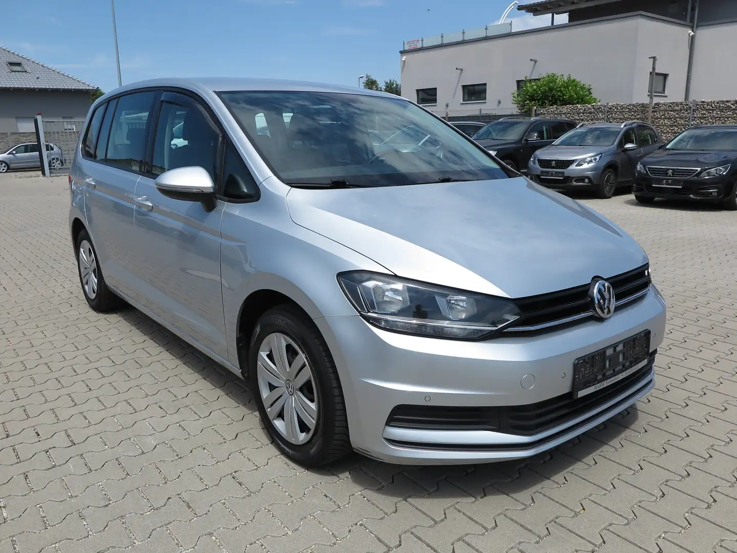 Volkswagen Touran Trendline BMT 7-Sitzer Gris - 2