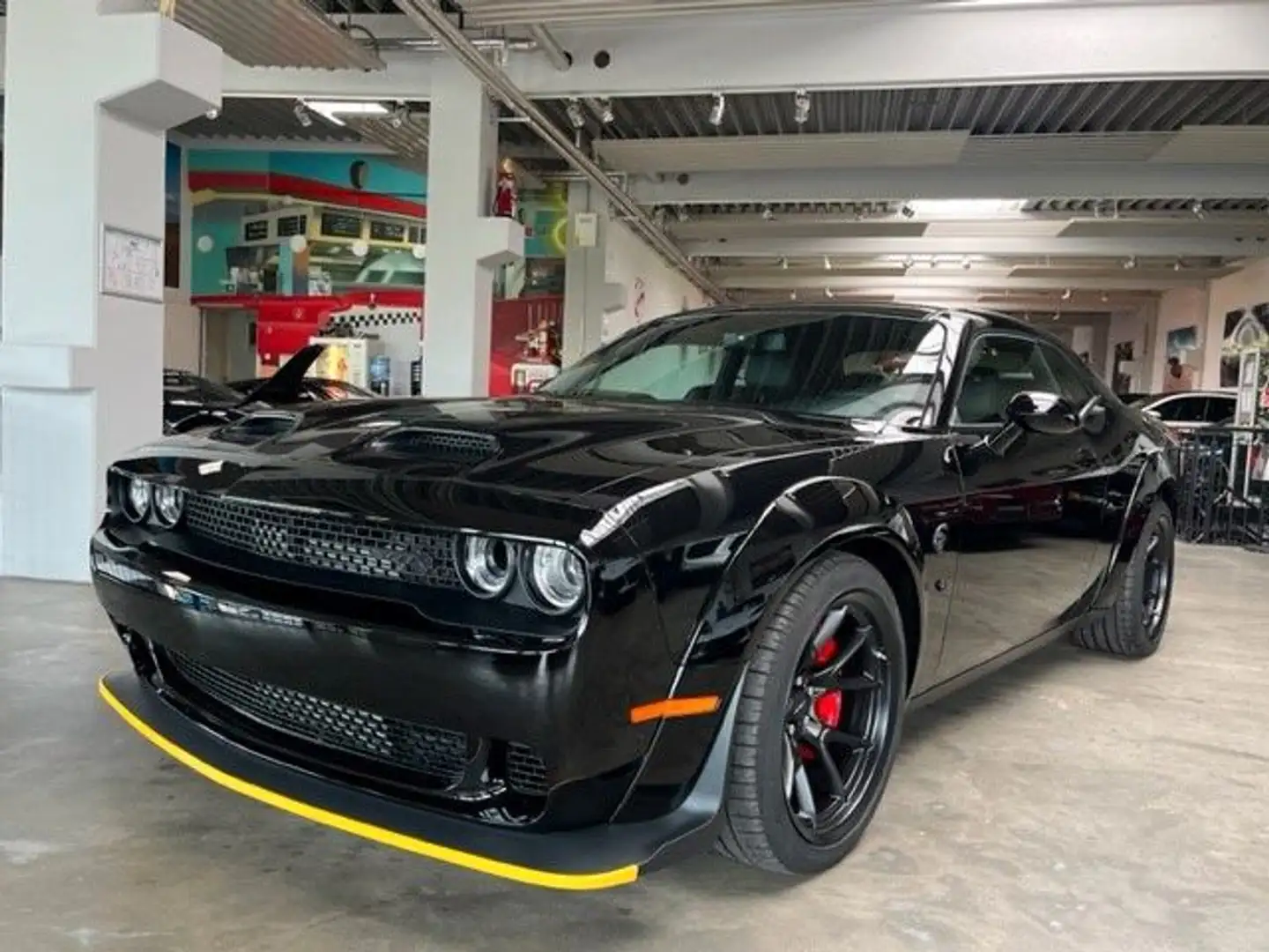 Dodge Challenger Hellcat Redeye Jailbreak Noir - 2