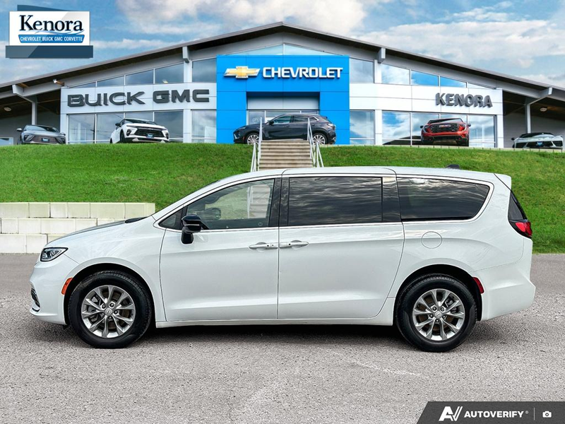 2026 Chrysler Pacifica