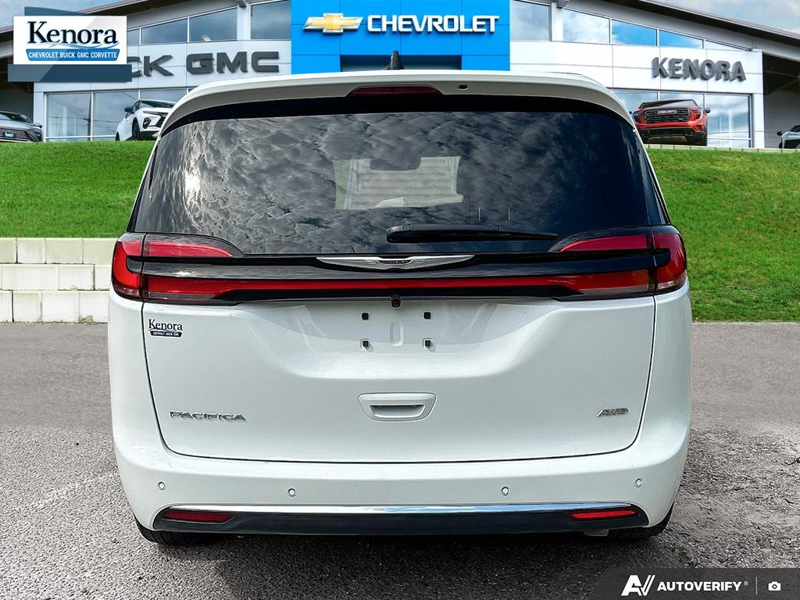 2026 Chrysler Pacifica