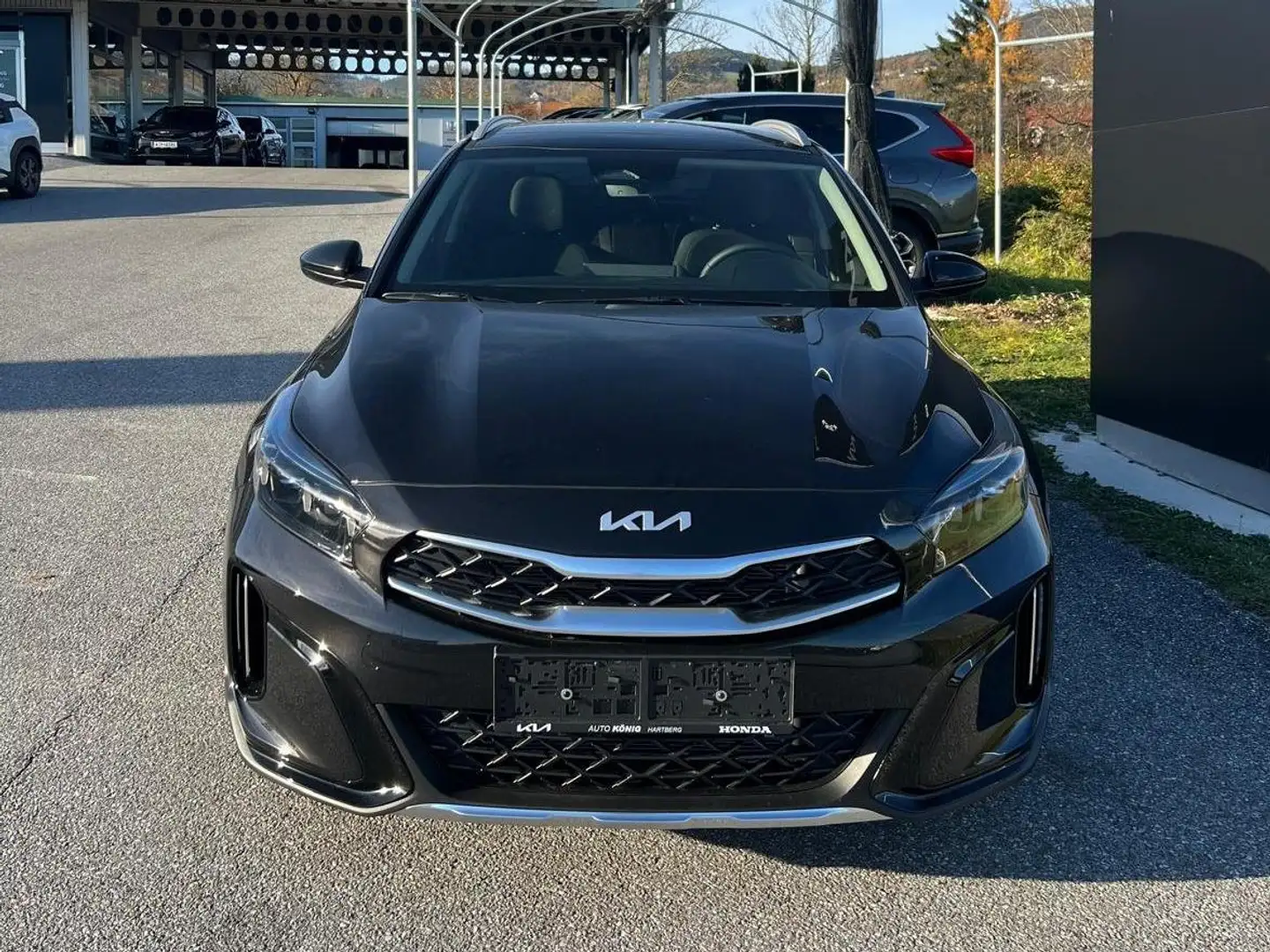 Kia XCeed Xceed 1,0 TGDI 48V GPF Silber DCT Silber Schwarz - 2