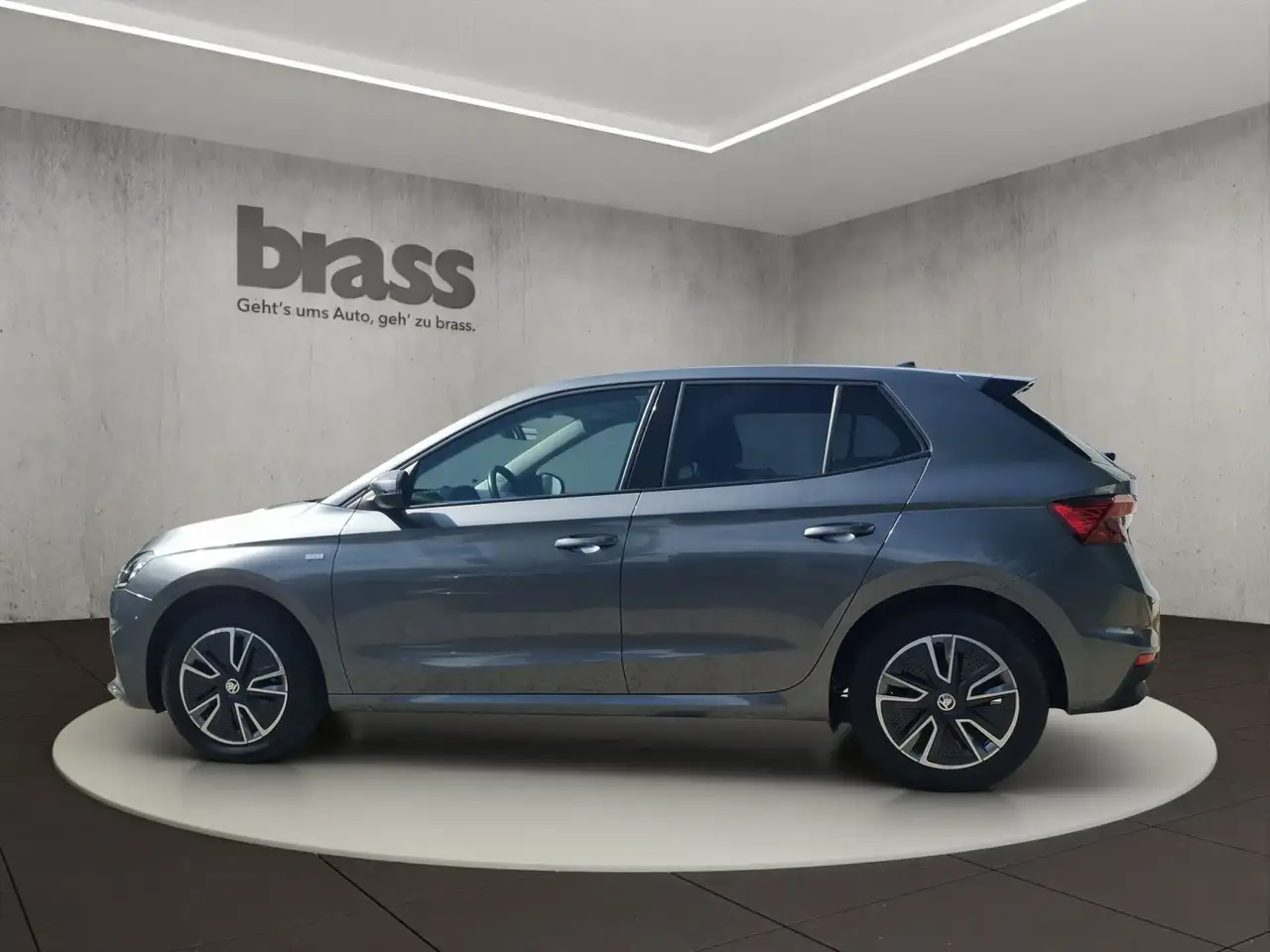 Skoda Fabia Tour, миниатюра 2