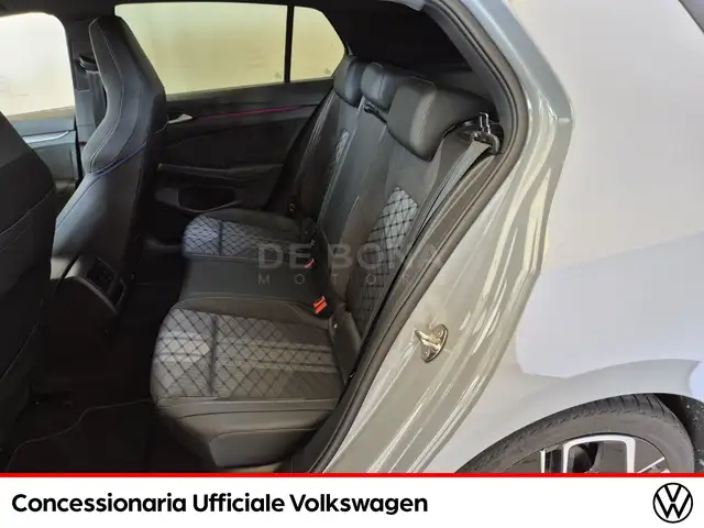 Volkswagen Golf view 7