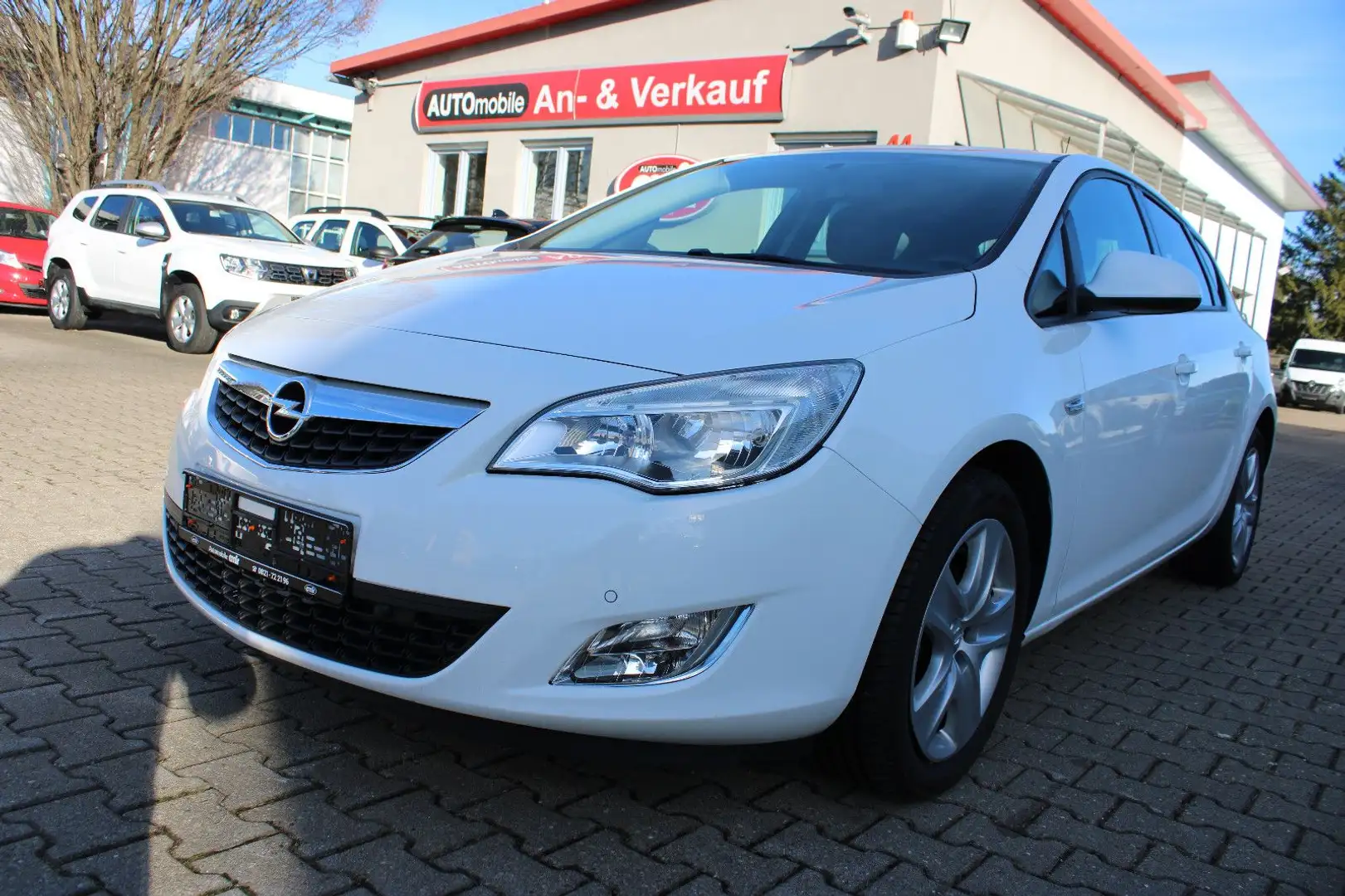 Opel Astra 1.7 CDTI SHZ,AHK,PDC. Bianco - 1