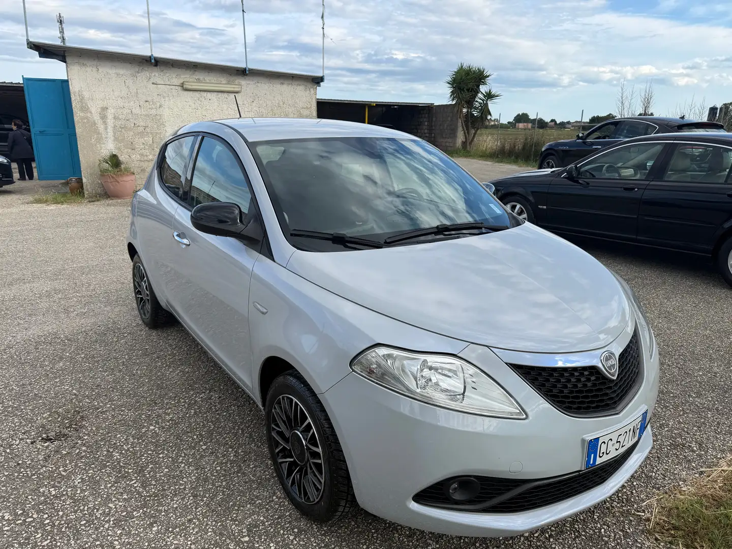 Lancia Ypsilon Ypsilon 1.2 Elefantino Blu ecochic Gpl 69cv my19 Grigio - 2