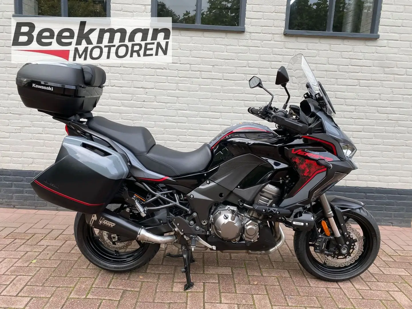 Kawasaki Versys 1000 SE TOURER Fekete - 1