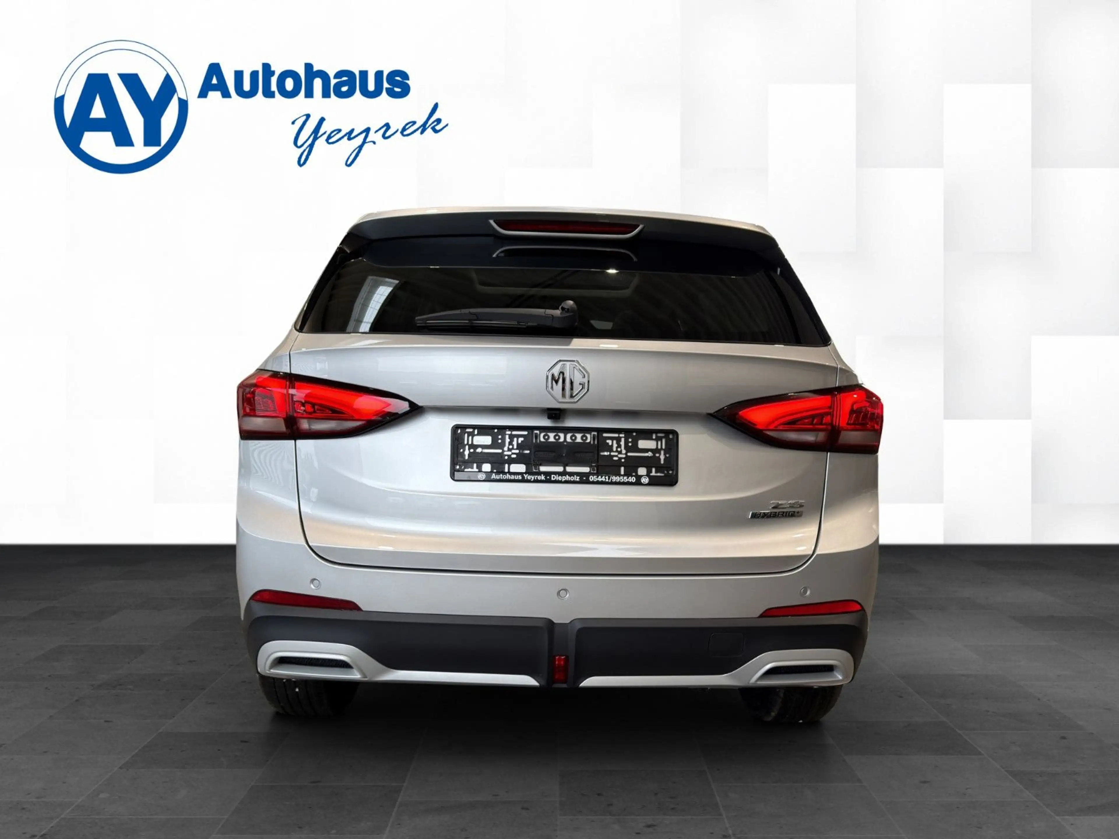 MG ZS 1.5 Hybrid+ Luxury *PANORAMA*360°*LED*SHZ* — photo 6