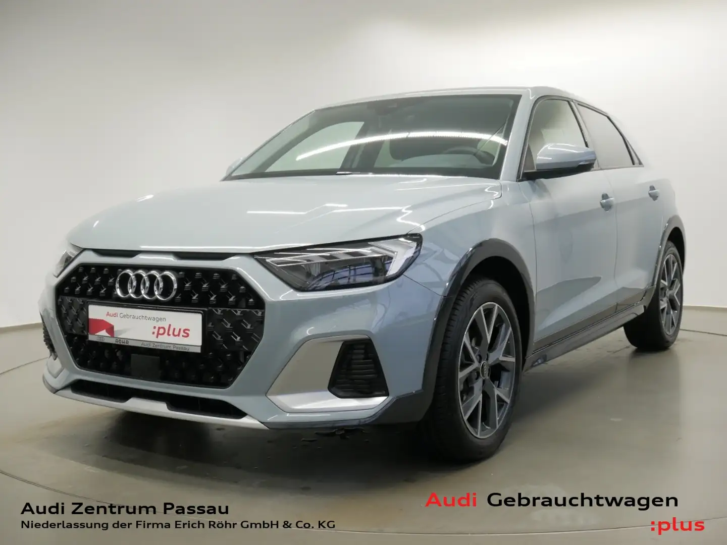 Audi A1 allstreet 30 TFSI LED virt. Cock. NAVI+ DAB PDC Grau - 1
