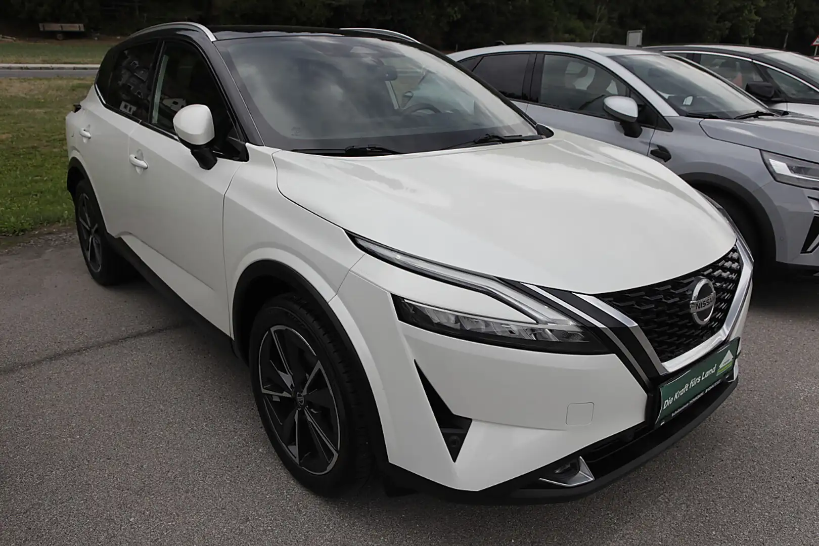 Nissan Qashqai 1,3 DIG-T MHEV Tekna+ Aut. Weiß - 2