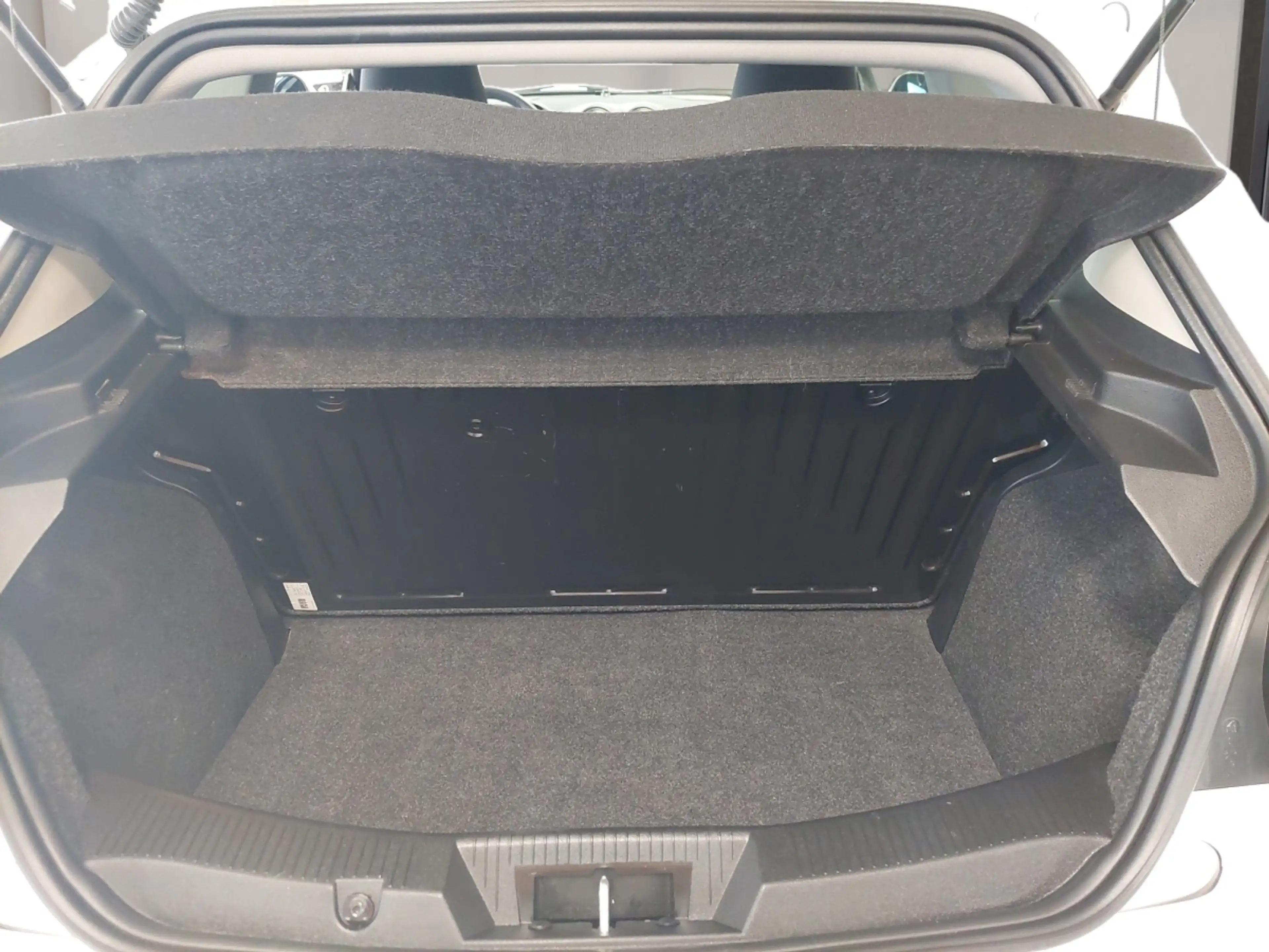 Alfa Romeo MiTo 1,4 78PS URBAN — photo 11