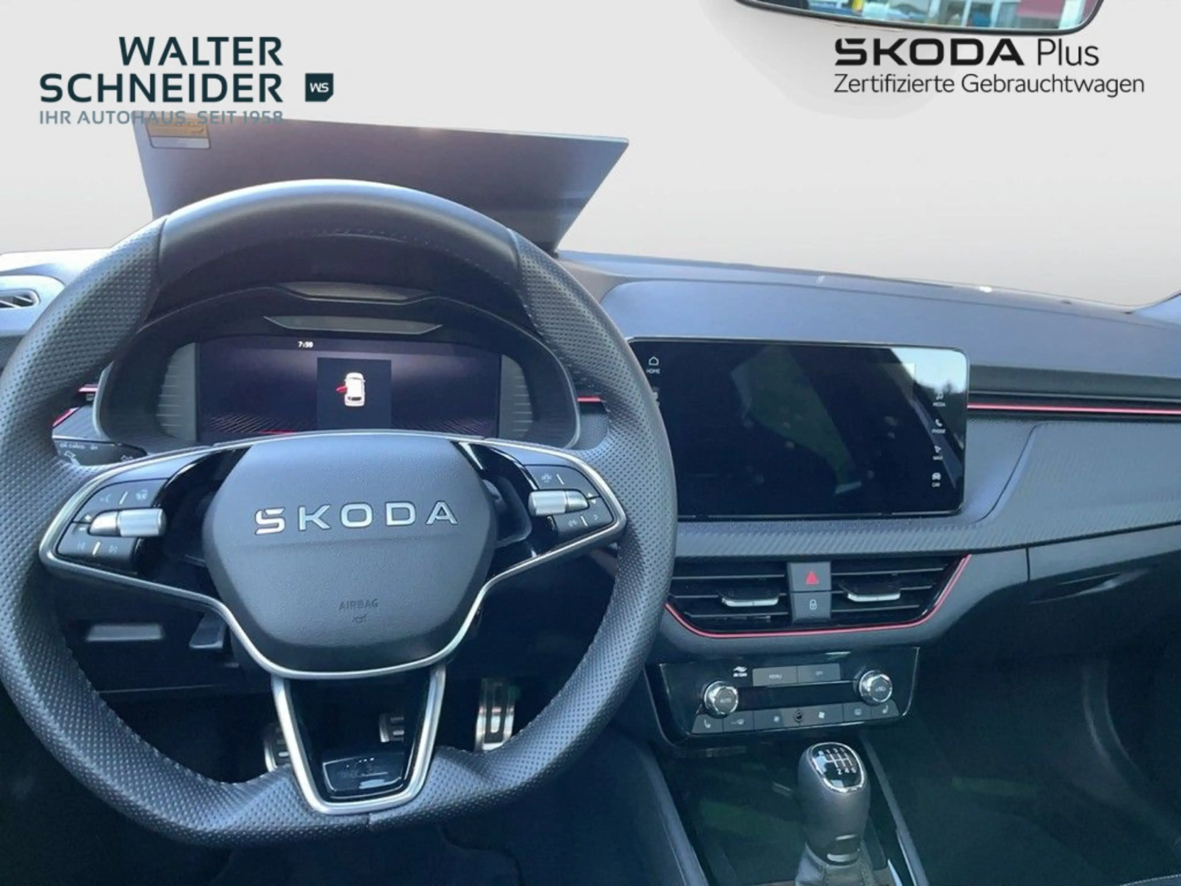 Skoda Kamiq 1.0 TSI Monte Carlo Navi LED Pano — photo 9