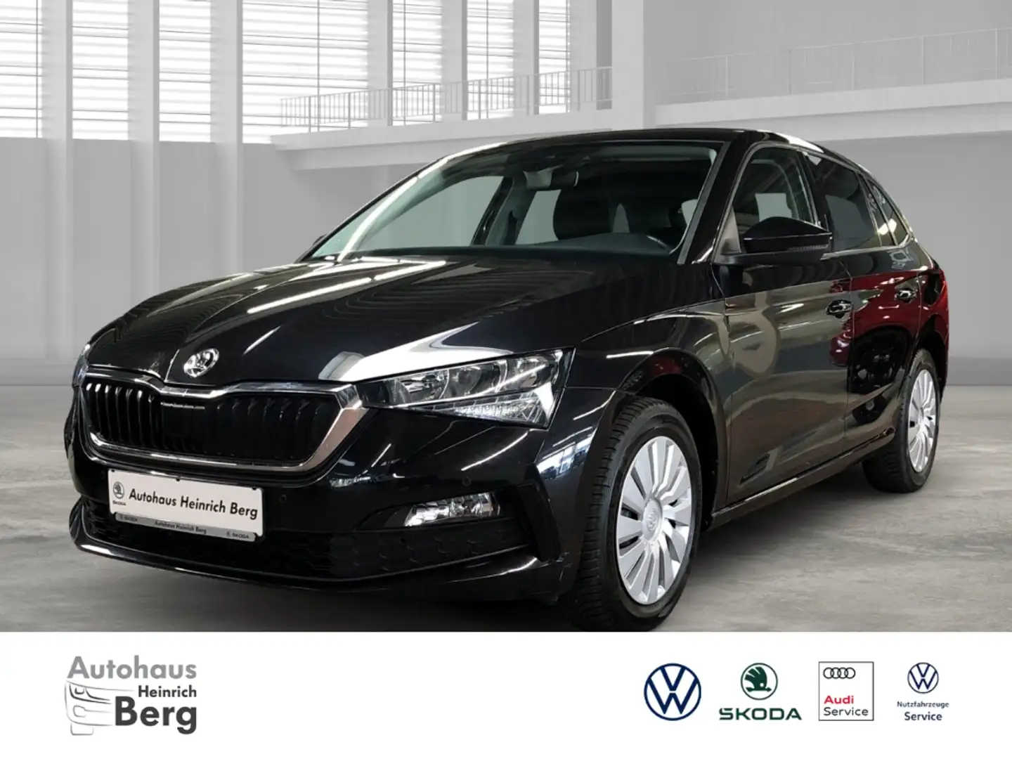 Skoda Scala Style 1.0 TSI DSG Navi LED ACC El. Heckklappe Appl Schwarz - 1