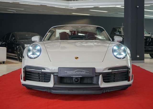 Imagine Porsche 992 Turbo S Cabriolet Aero-Kit SportDesign PDLS+