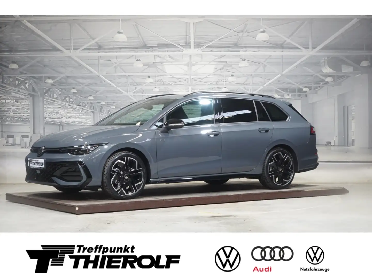 Volkswagen Golf Variant R-Line 1.5 eTSI AHK IQ.Light 3-Zonen Grau - 1