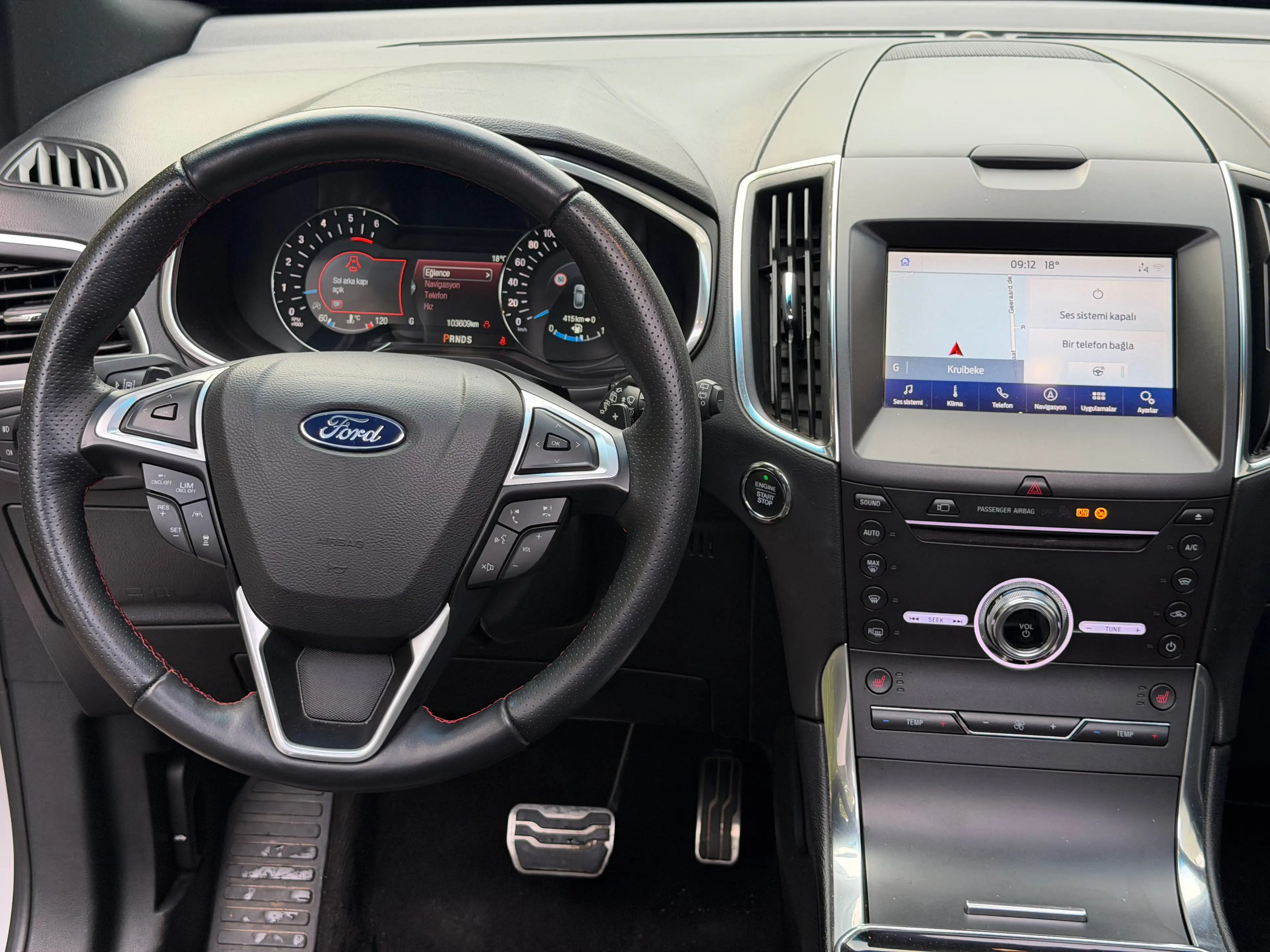 Ford Edge Edge 2.0 TDCi EcoBlue AWD ST-Line — photo 12