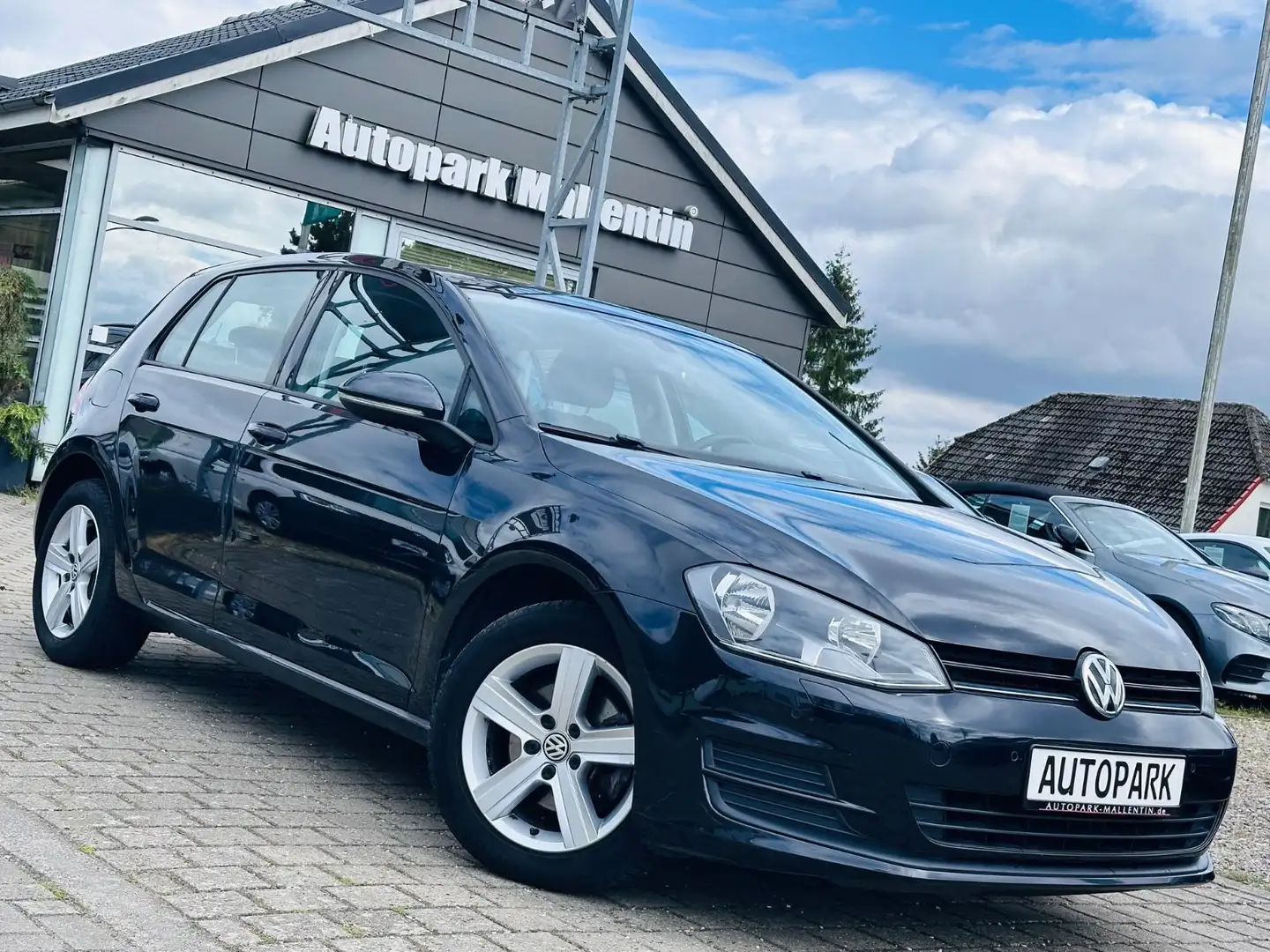 Volkswagen Golf VII Lim. Comfortline*PDC*AUTO HOLD*SHZ* Noir - 1