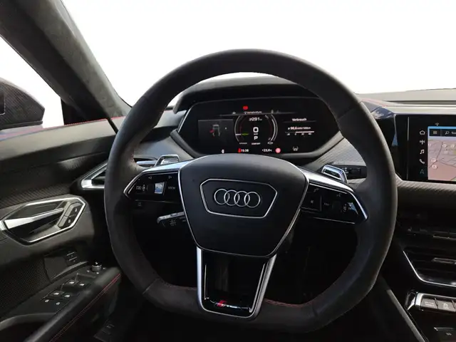 Audi e-tron GT view 13
