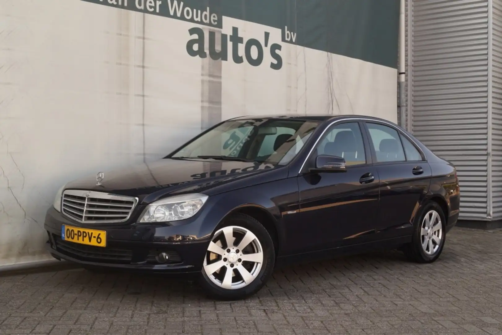 Mercedes-Benz C 180 CGI Business Class -ECC-PDC-NAVI- Blauw - 2