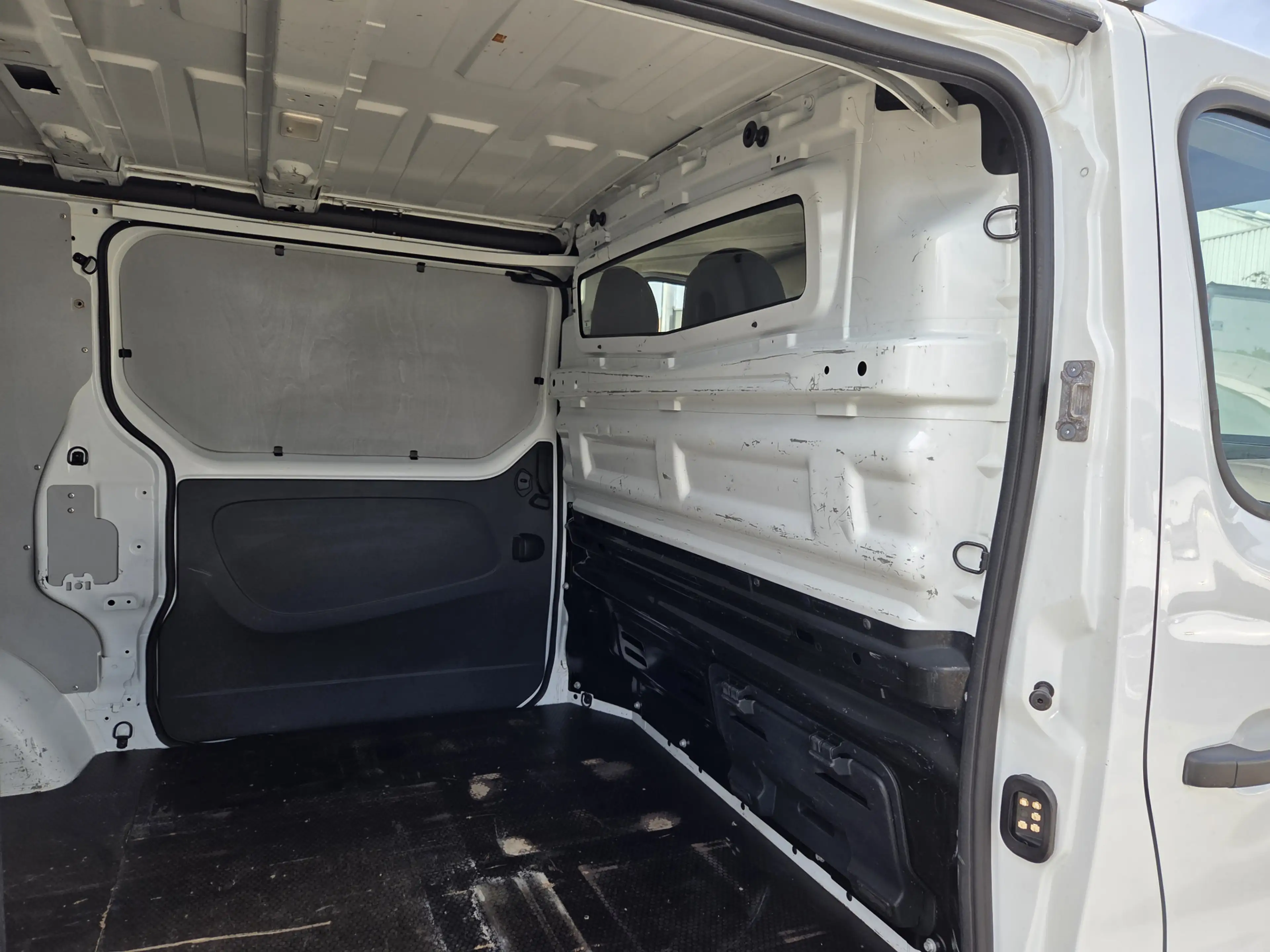 Renault Trafic dCi T29 Links & Rechts Schuifdeur Airco Cruisecont — photo 17