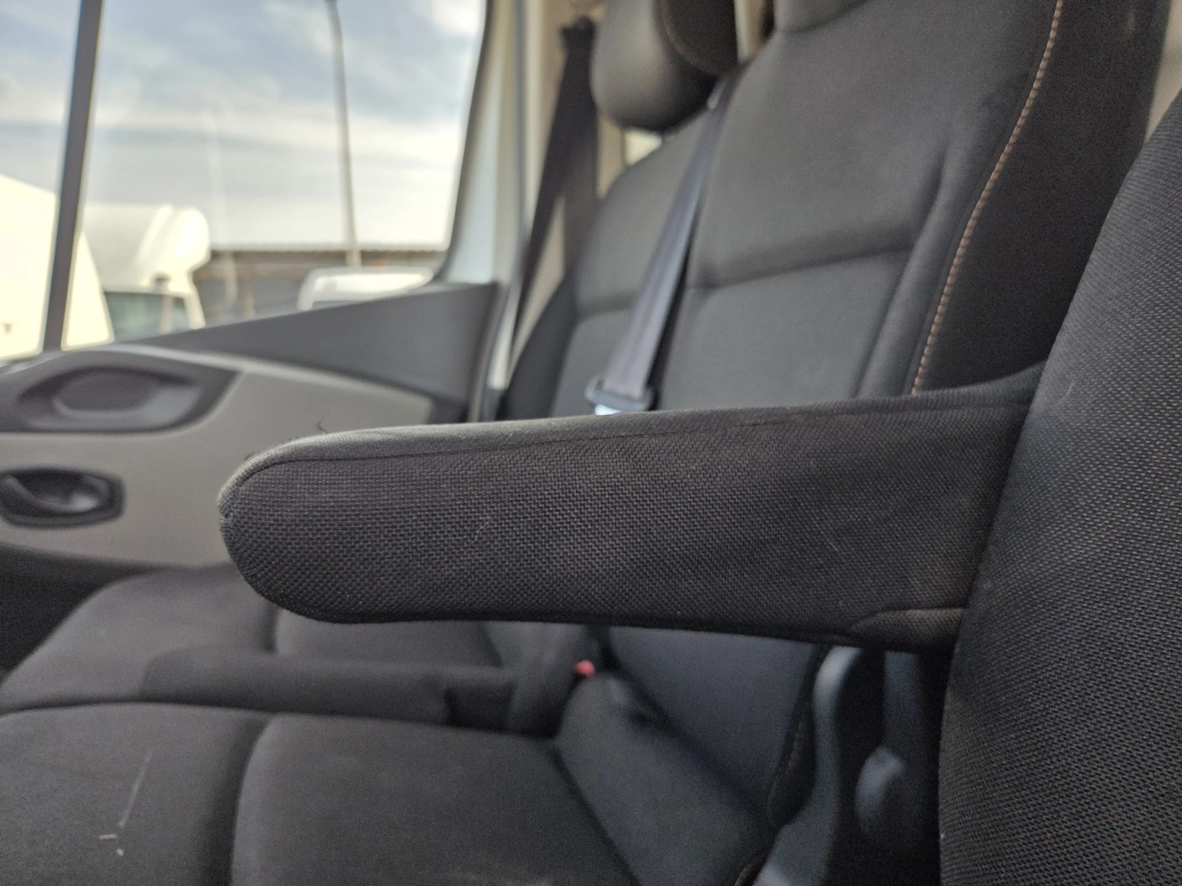 Renault Trafic dCi T29 Links & Rechts Schuifdeur Airco Cruisecont — photo 24