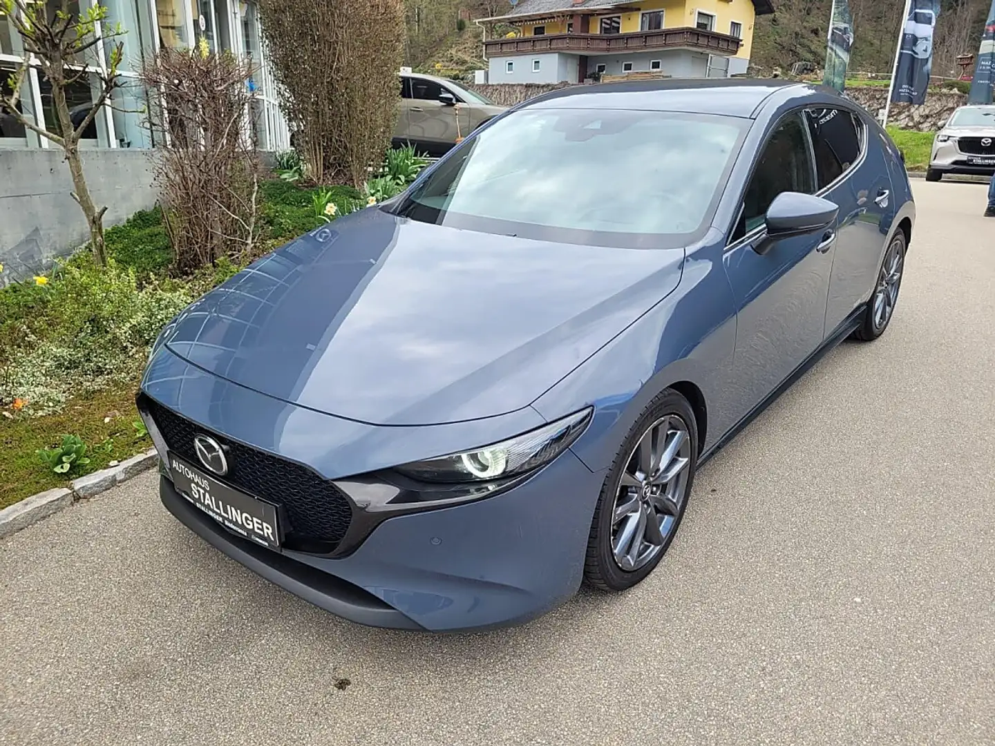 Mazda 3 Mazda3 Skyactiv-G122 Comfort+ /SO/PR/ST/TE Grau - 1