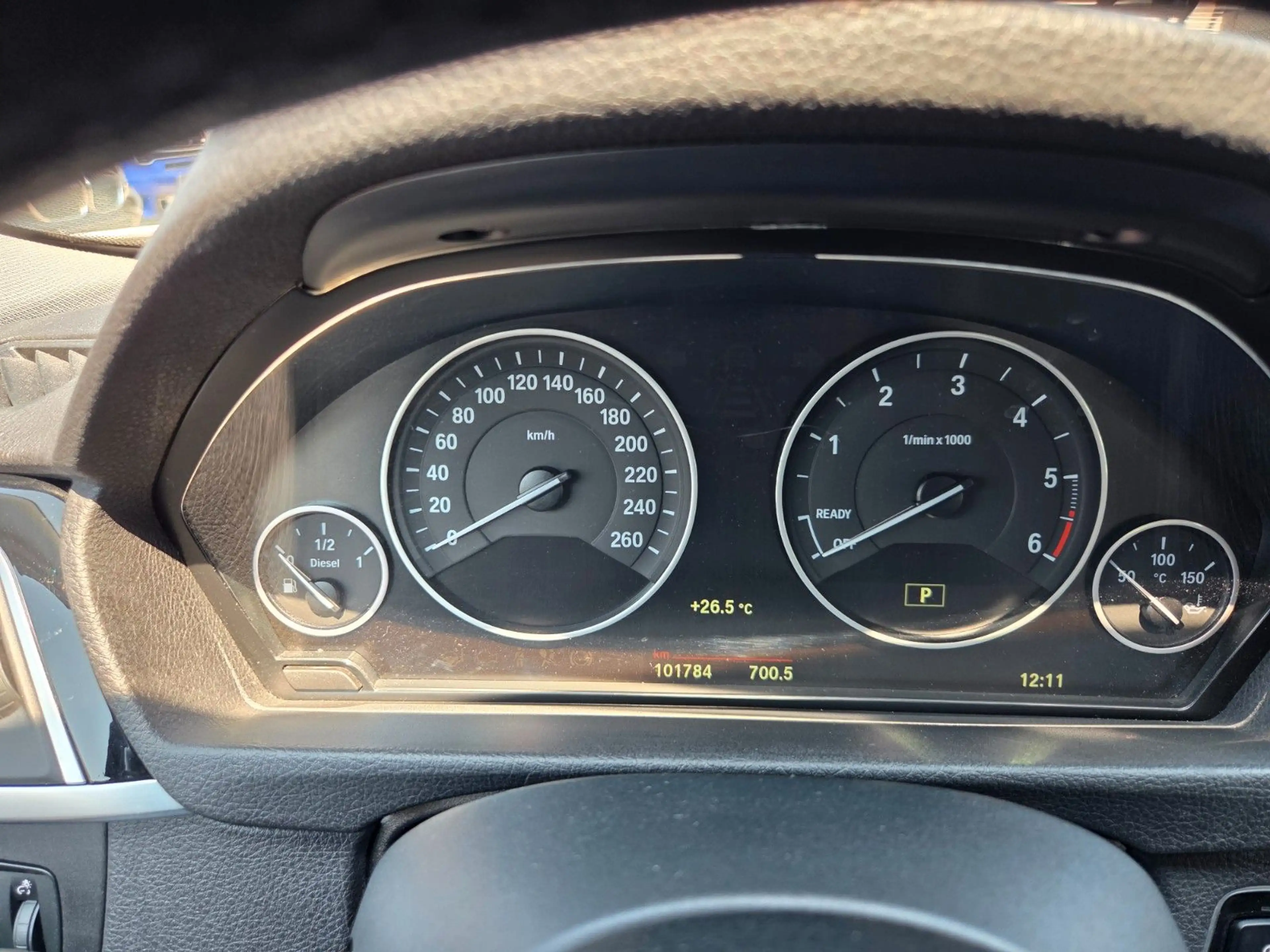 BMW 318 d Limousine ~ LED ~ Navi ~ PDC — photo 9