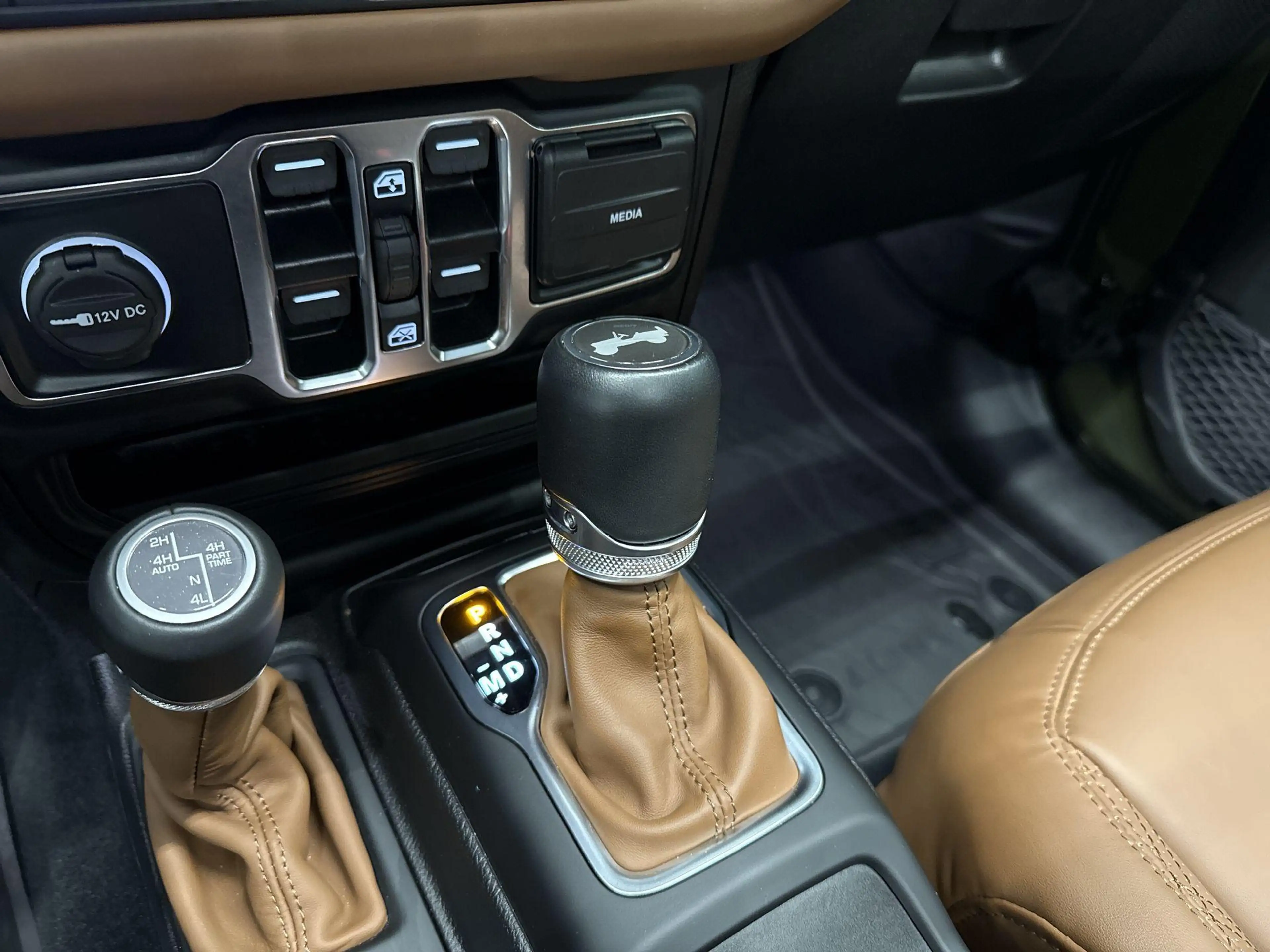Jeep Wrangler Unlimited 4xe 380 Sahara PHEV | FACELIFT | EL. STO — photo 41