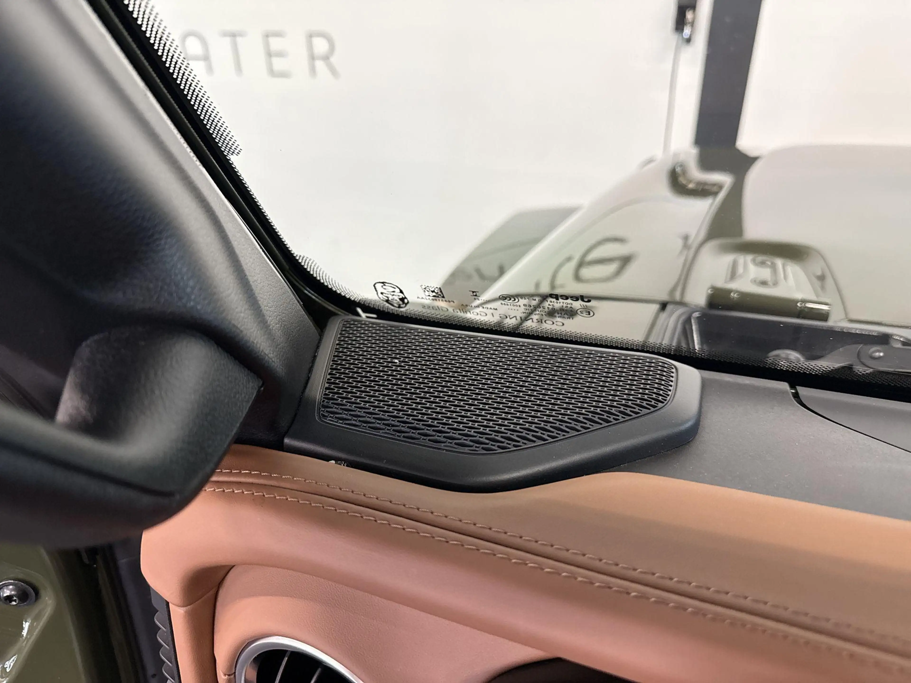 Jeep Wrangler Unlimited 4xe 380 Sahara PHEV | FACELIFT | EL. STO — photo 25