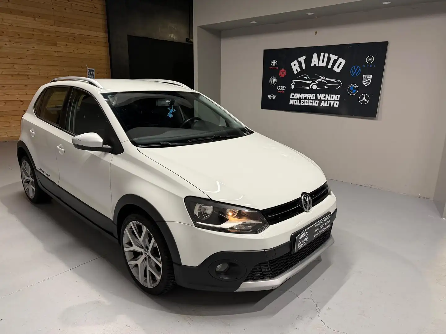Volkswagen Polo Cross 5p 1.4 tdi bm - 1
