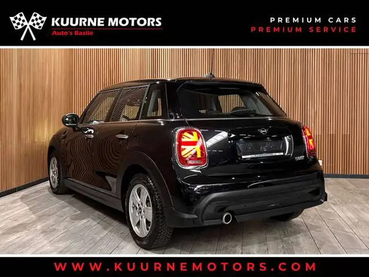 Mini Cooper 1.5iA 5d. Alu15"/Led/Cruise/Pdc/Carplay/Gps *1j garantie * — photo 2