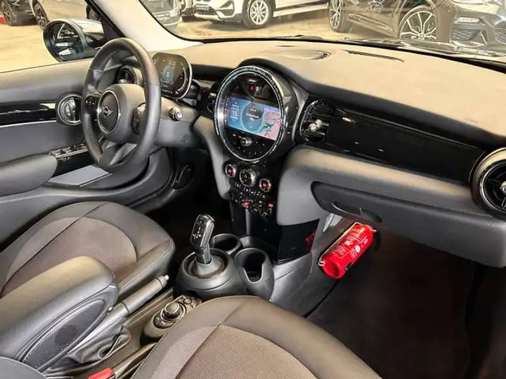 Mini Cooper 1.5iA 5d. Alu15"/Led/Cruise/Pdc/Carplay/Gps *1j garantie * — photo 10