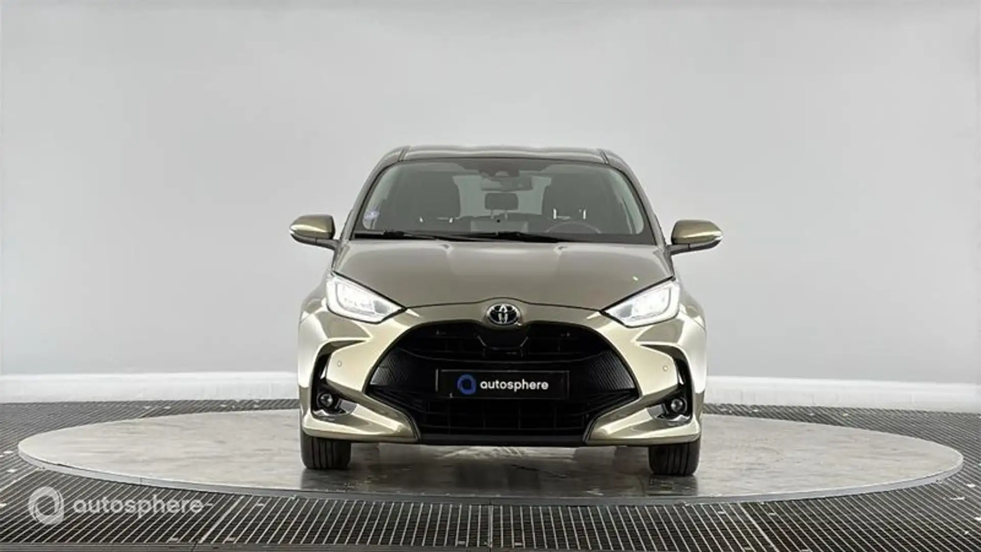 Toyota Yaris 116h Design 5p MY22 - 2