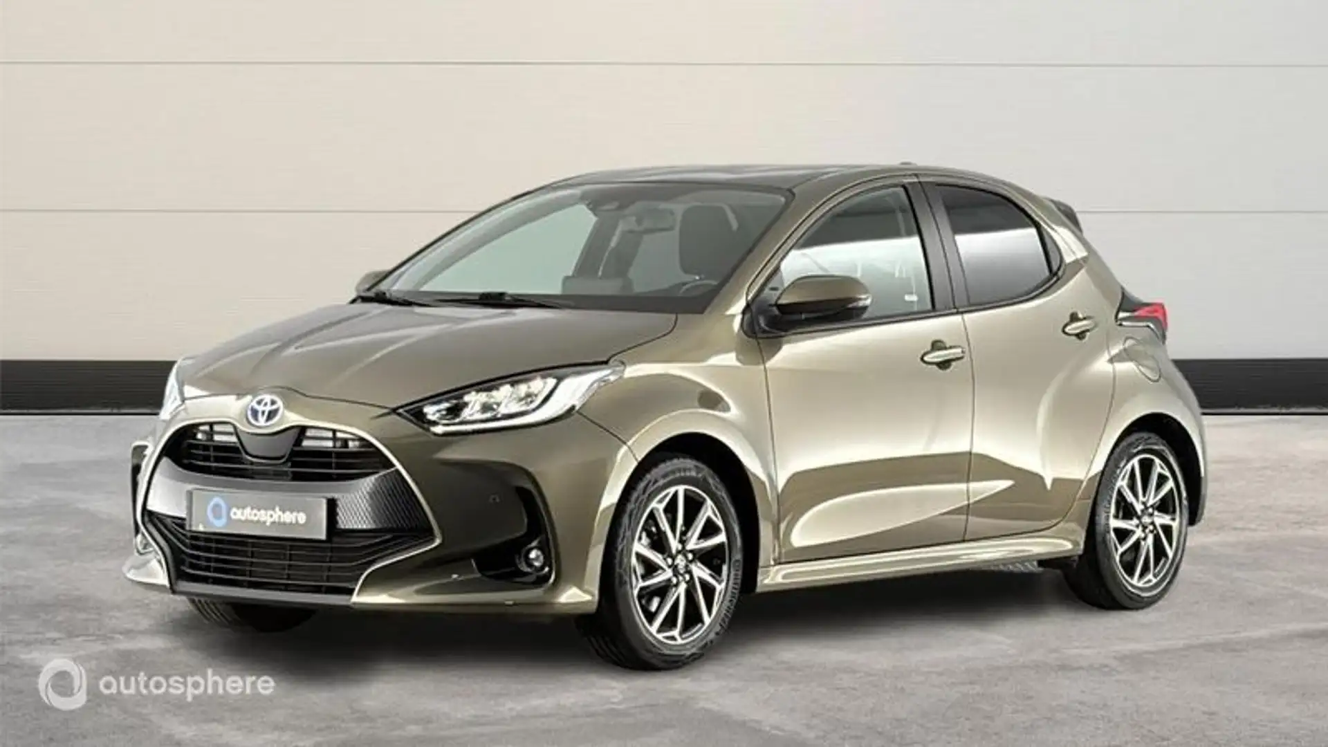 Toyota Yaris 116h Design 5p MY22 - 1