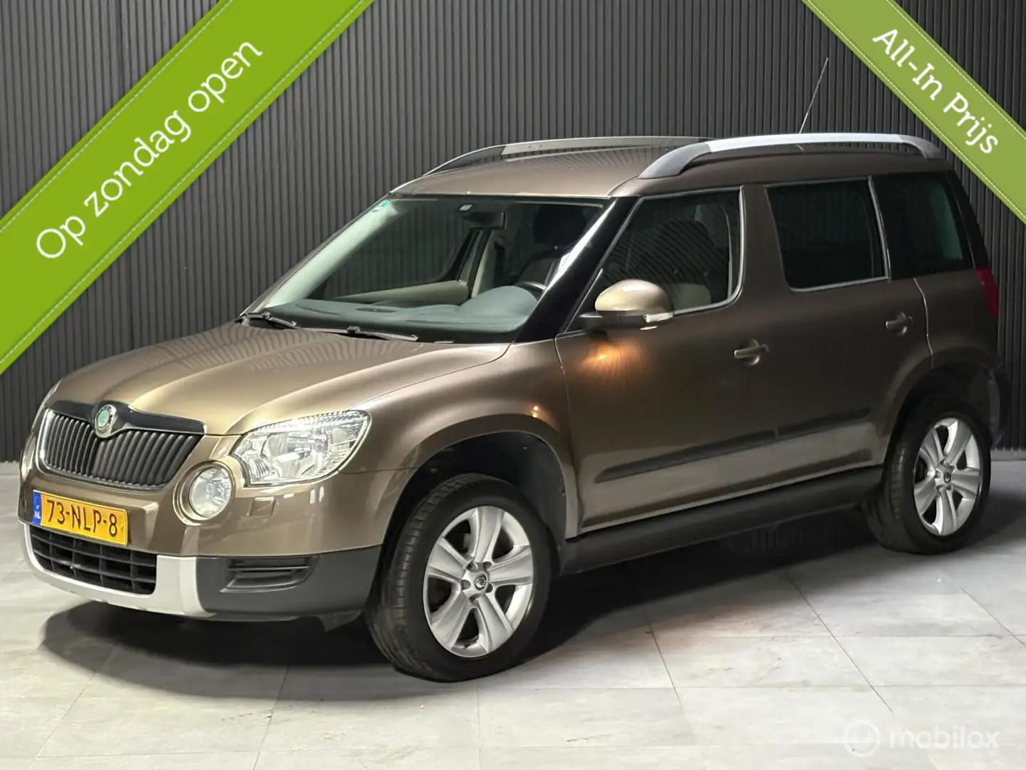Skoda Yeti 1.4 TSI Ambition - Trekhaak - Multimedia - Parkeer Bruin - 1
