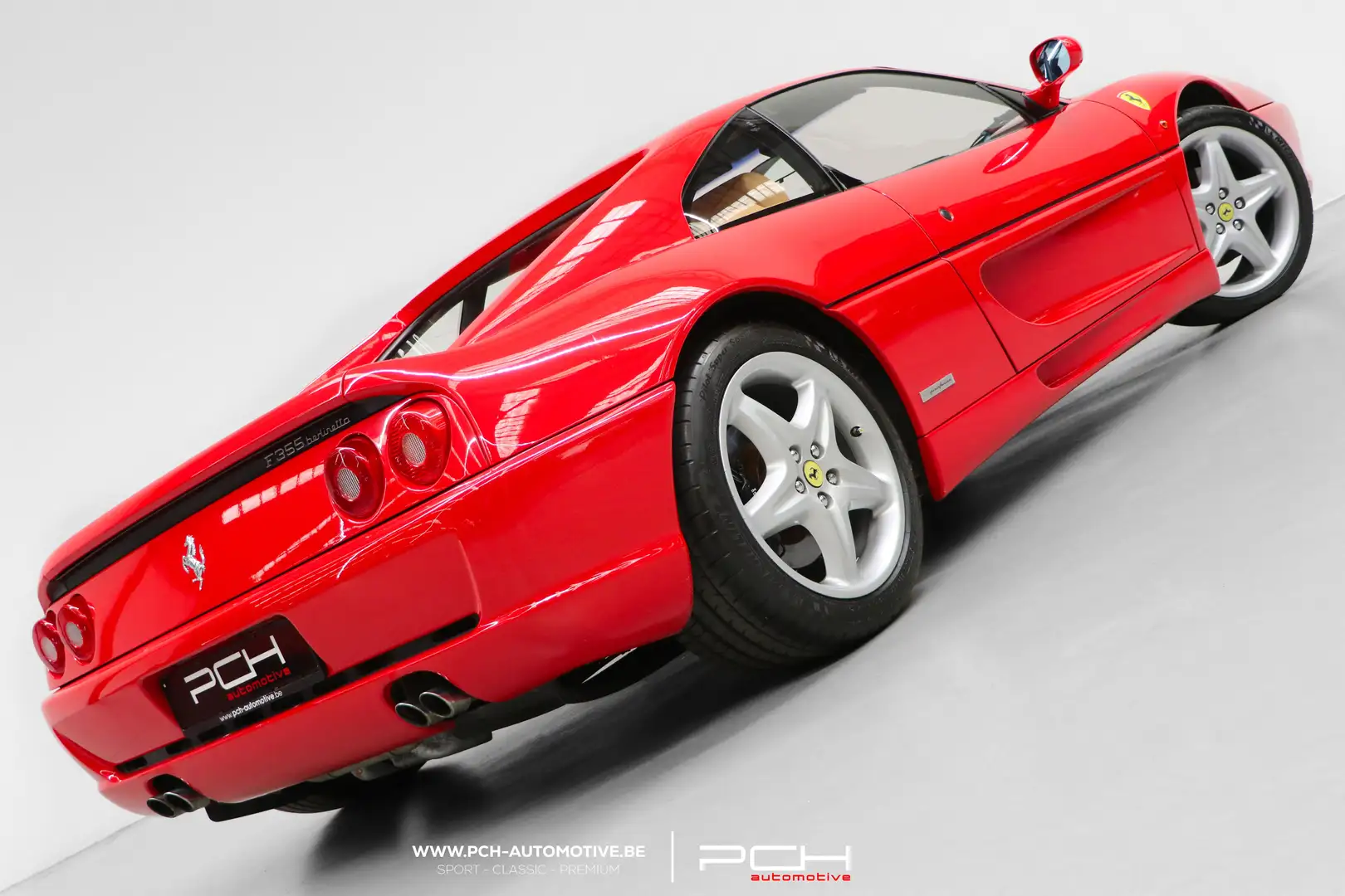 Ferrari F355 Berlinetta - Manual Gearbox - Full Service History Rood - 2
