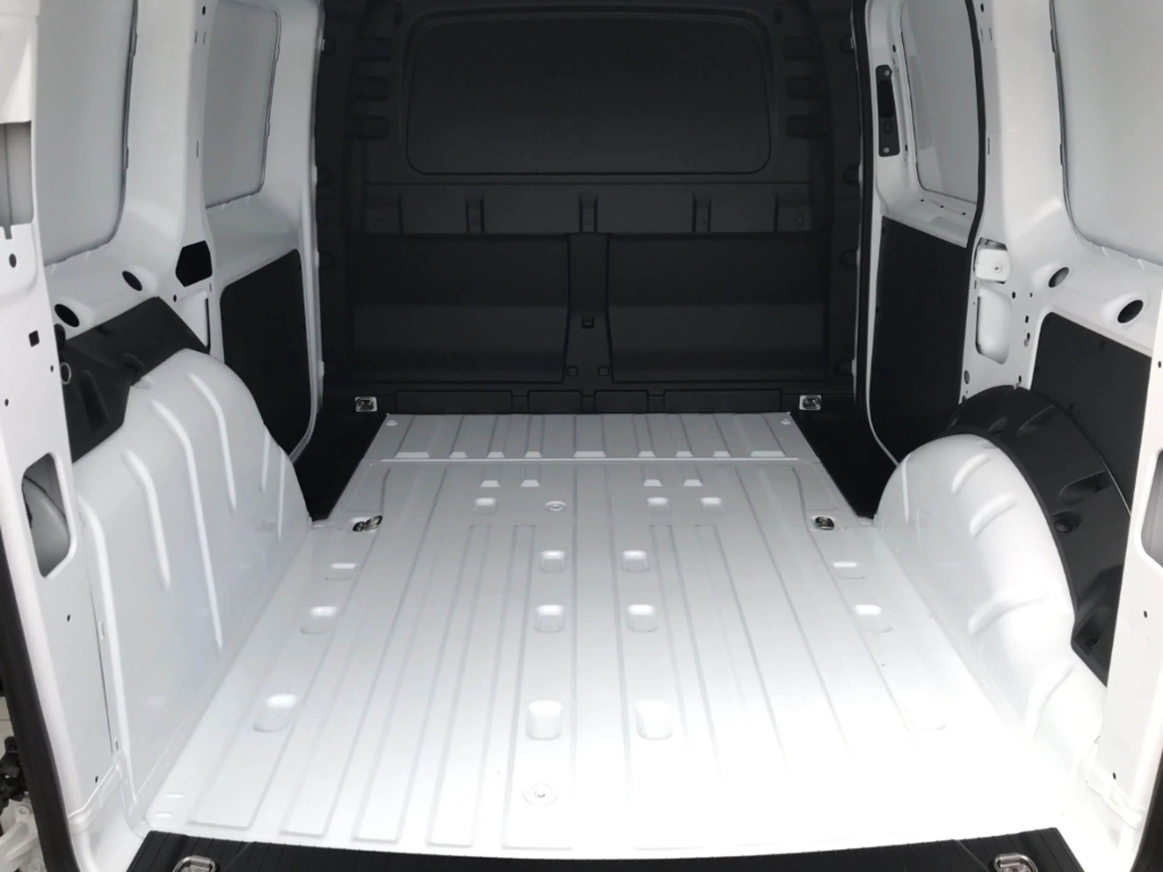 Ford Transit Connect Kastenwagen Trend Navi Ahk Klima — photo 8