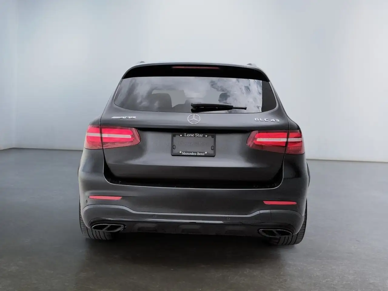 Mercedes-Benz GLC снимка Mercedes-Benz GLC