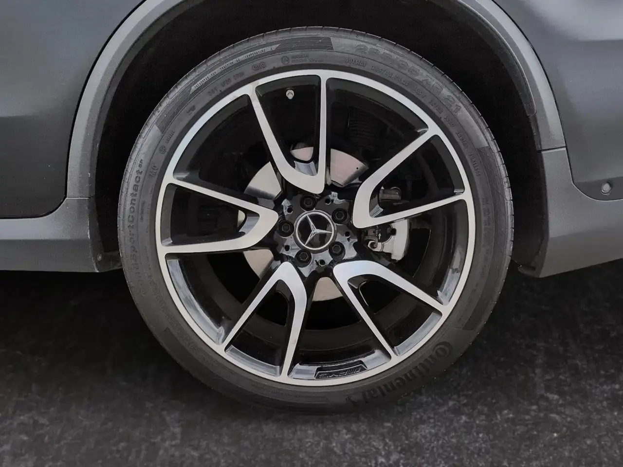 Mercedes-Benz GLC снимка Mercedes-Benz GLC