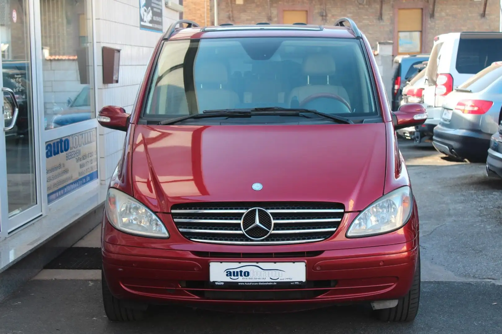 Mercedes-Benz Viano 3.5 V6 extralang LPG Leder*Navi*S-Dach*AHK Rouge - 2