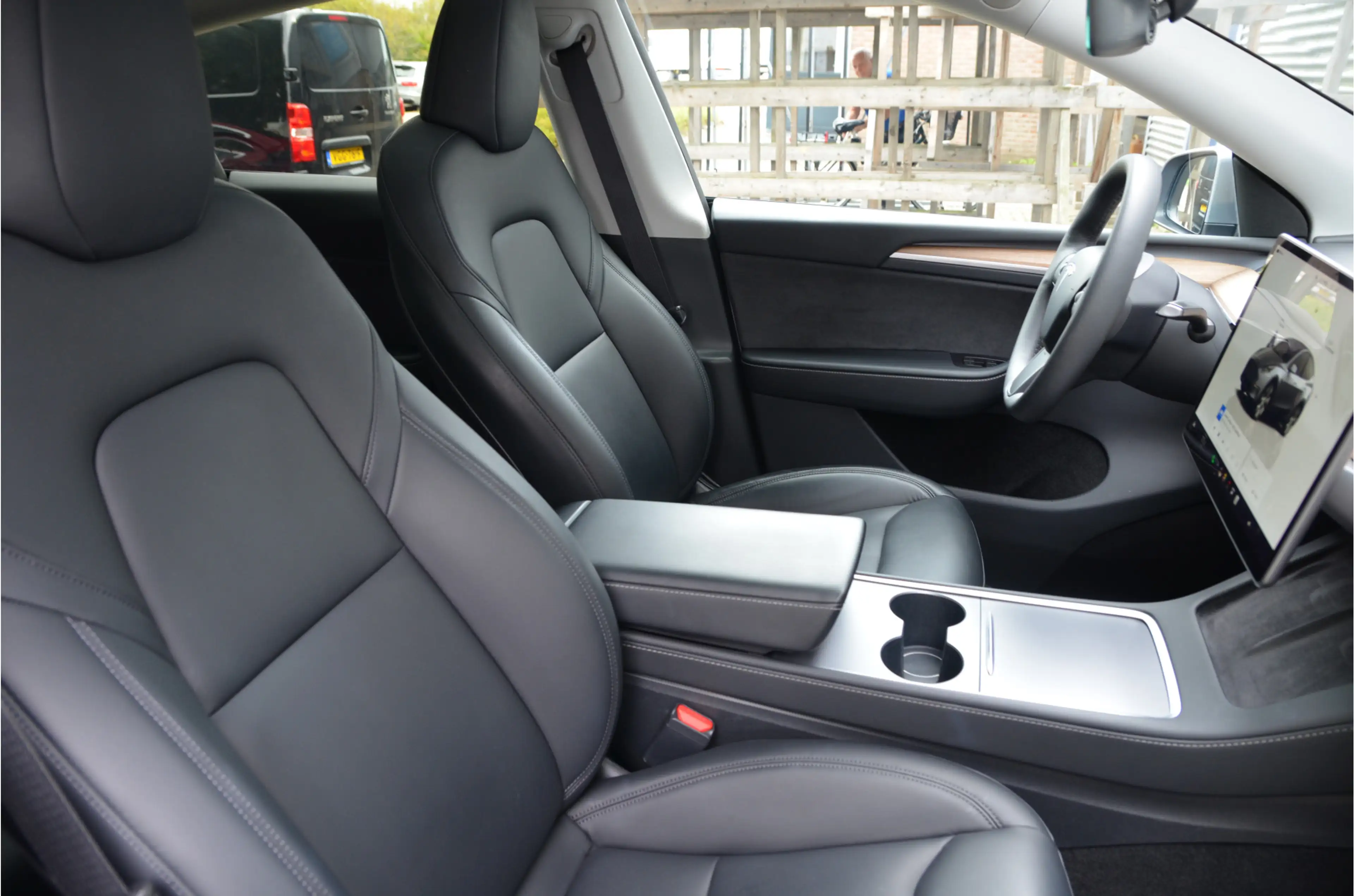 Tesla Model Y Long Range AWD 75 kWh AutoPilot3.0 Ryzen — photo 3