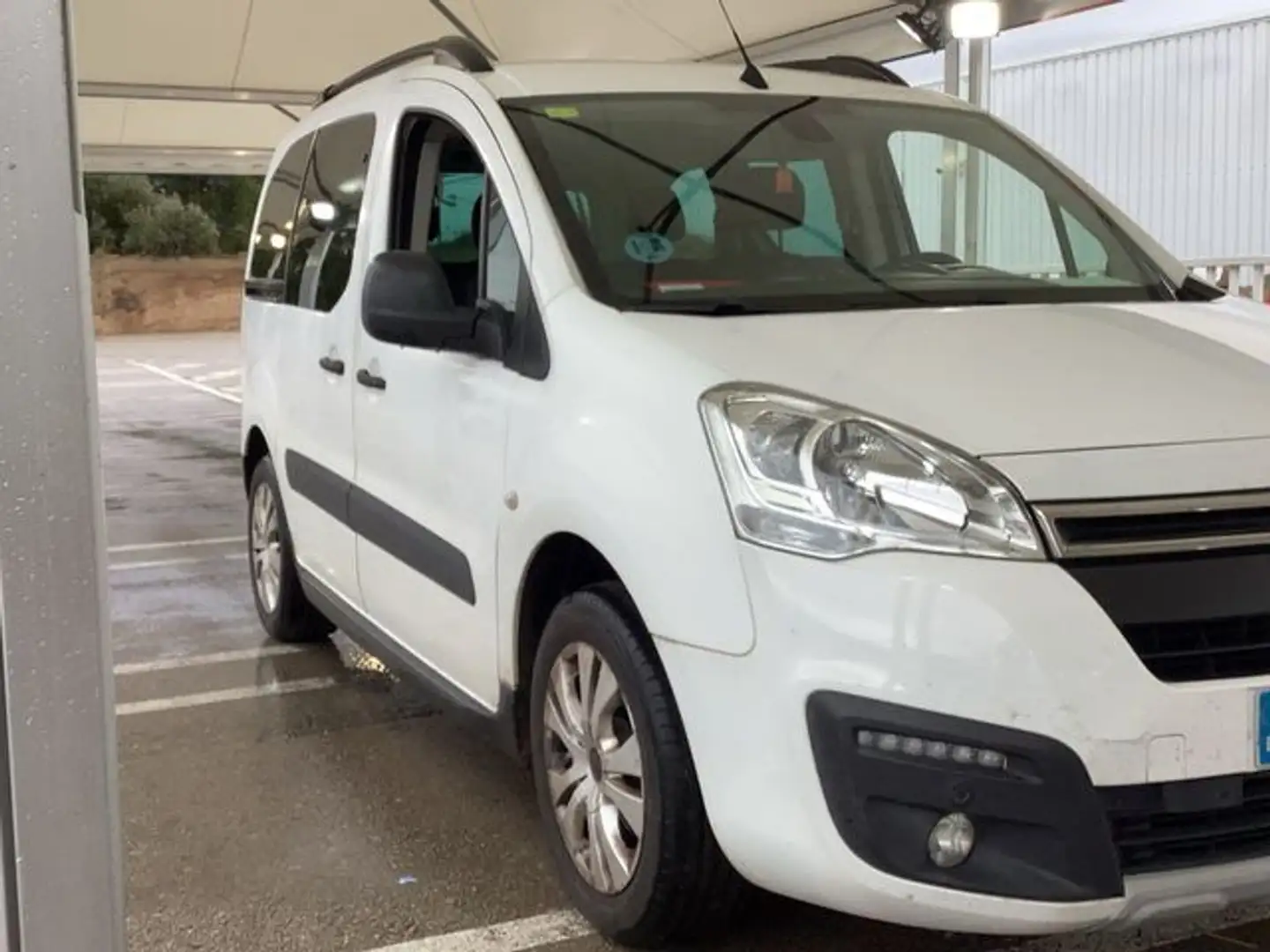 Citroen Berlingo B.Multispace 1.6BlueHDi S&S 20 Aniversari Weiß - 1